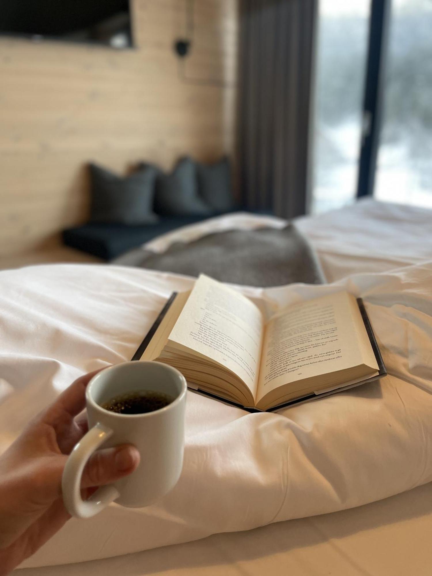 Brimibue Hotel Лом Экстерьер фото